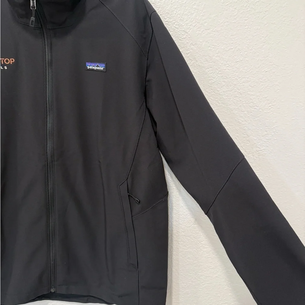 Patagonia Softshell Jacket Black Flat Top Hills Logo